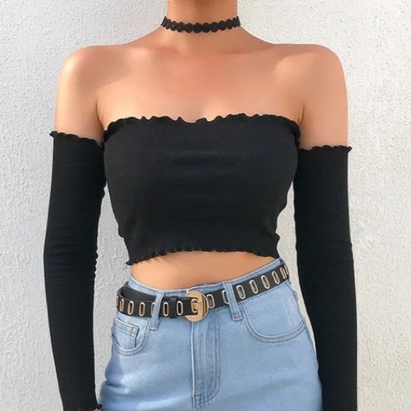 Forever 21 Tops - Black Off The Shoulder Long Sleeve Crop Top